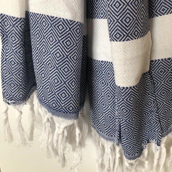 Blue and White Fringe Scarf - Picture 2 of 2